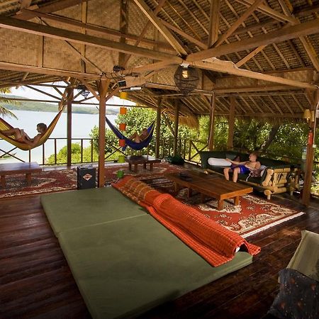 Surf Camp Lombok Vandrehjem Kuta  Eksteriør billede